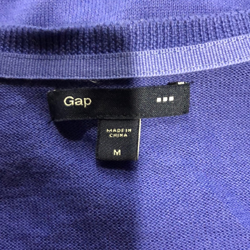 Gap Button Down Cardigan Size Medium - image 6